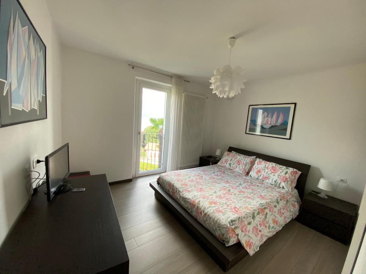 Casa Vittoria Lägenhet Dervio Exteriör bild