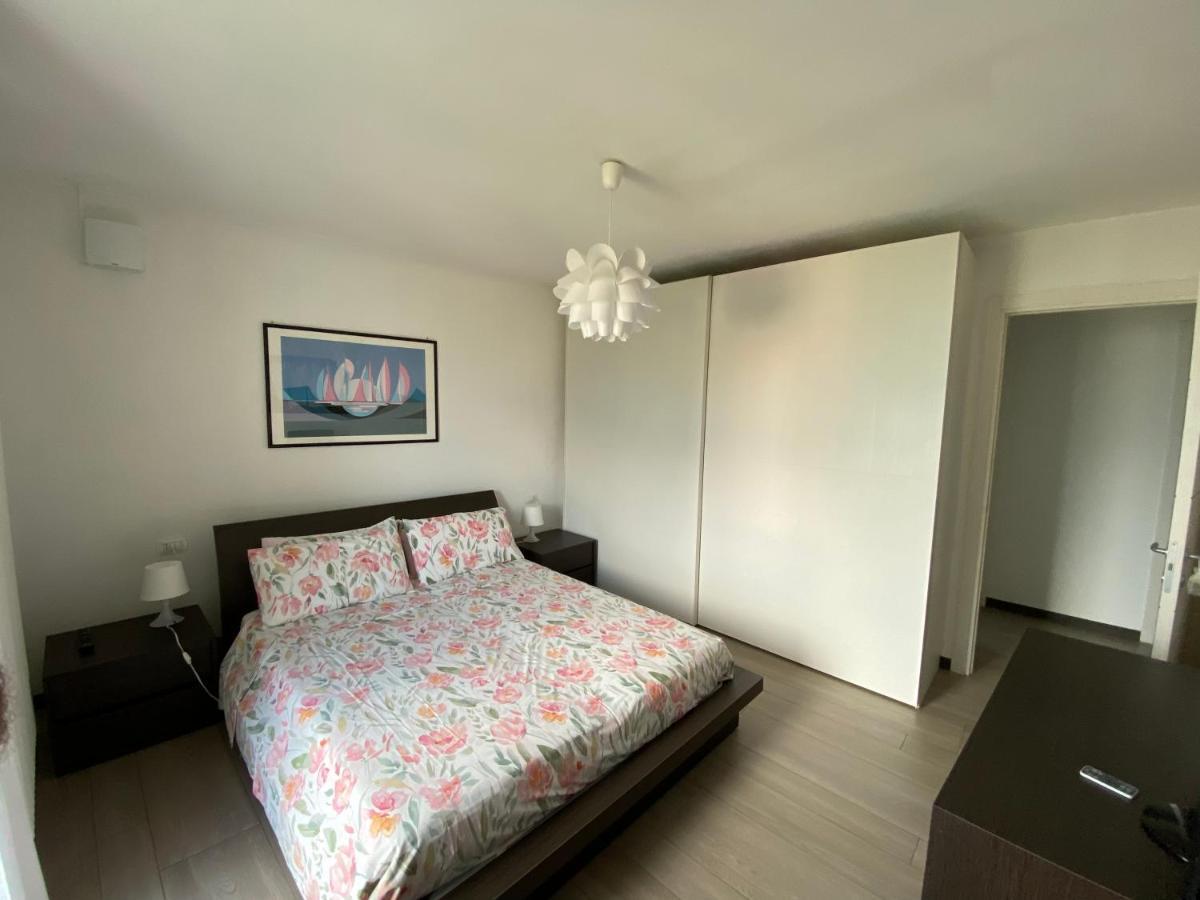 Casa Vittoria Lägenhet Dervio Exteriör bild