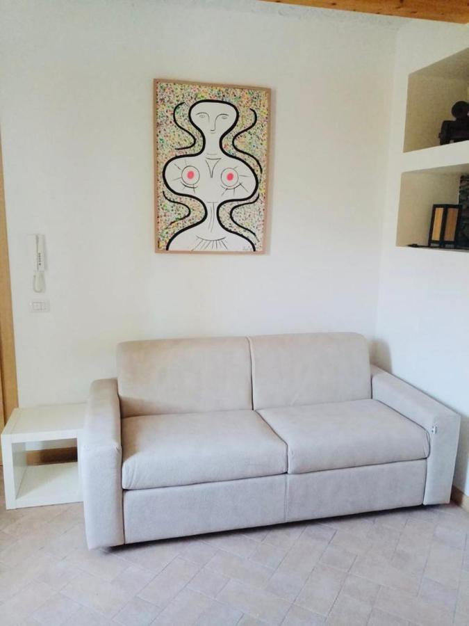 Casa Vittoria Lägenhet Dervio Exteriör bild