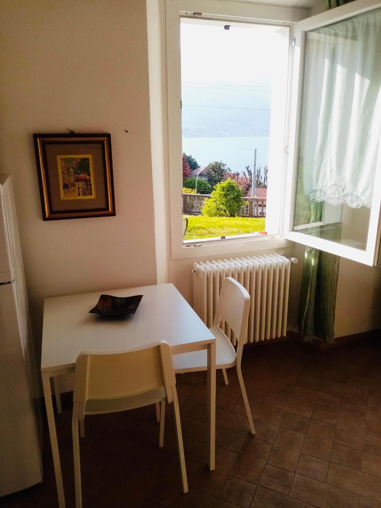 Casa Vittoria Lägenhet Dervio Exteriör bild