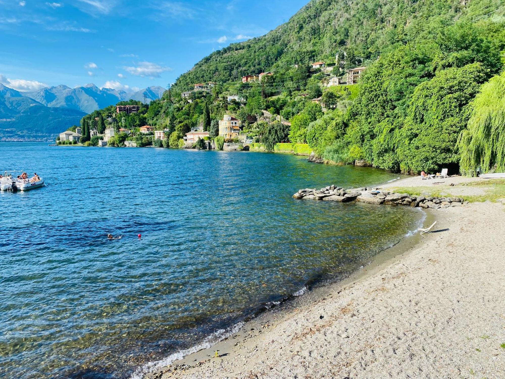 Casa Vittoria Lägenhet Dervio Exteriör bild