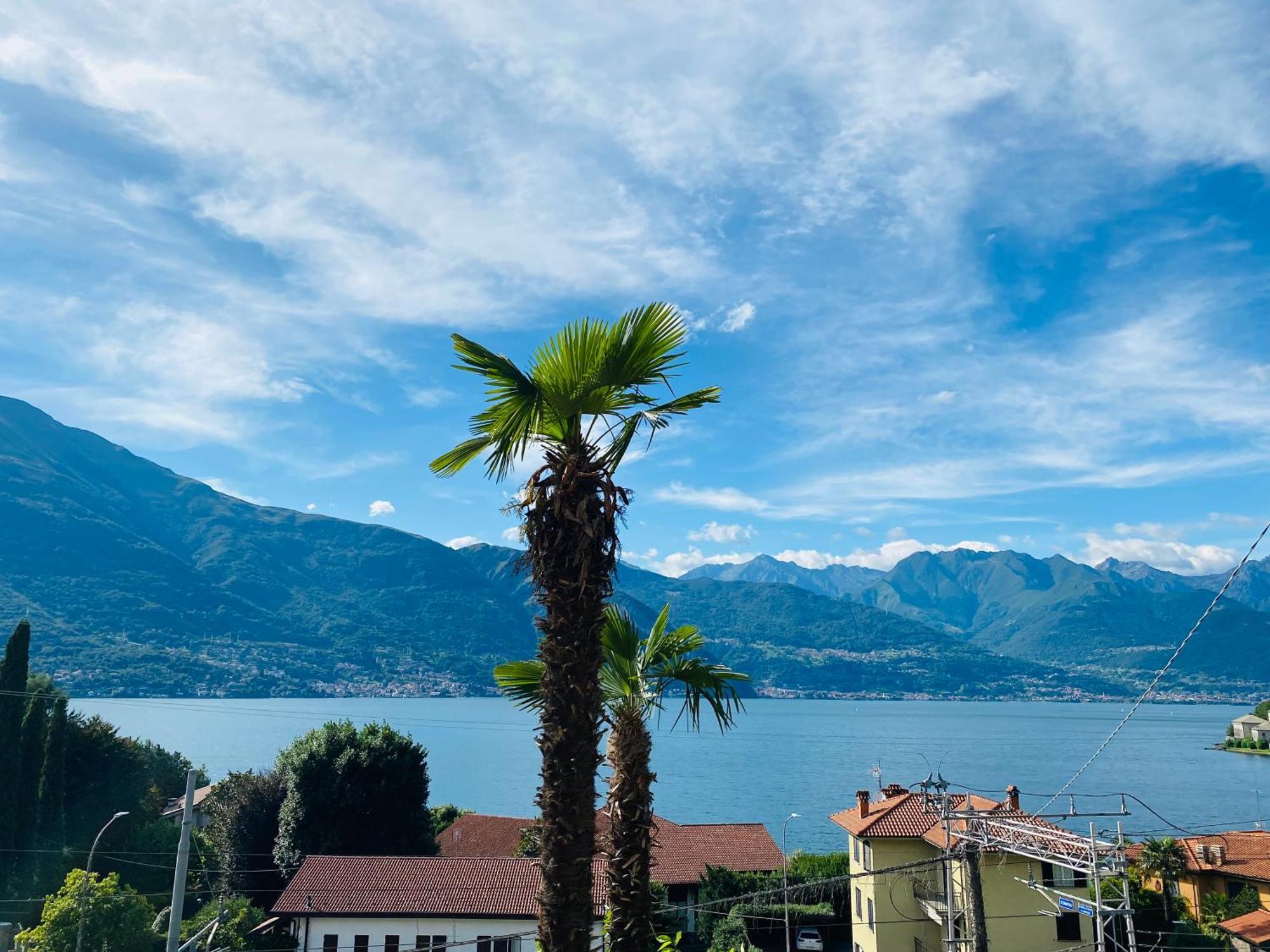 Casa Vittoria Lägenhet Dervio Exteriör bild