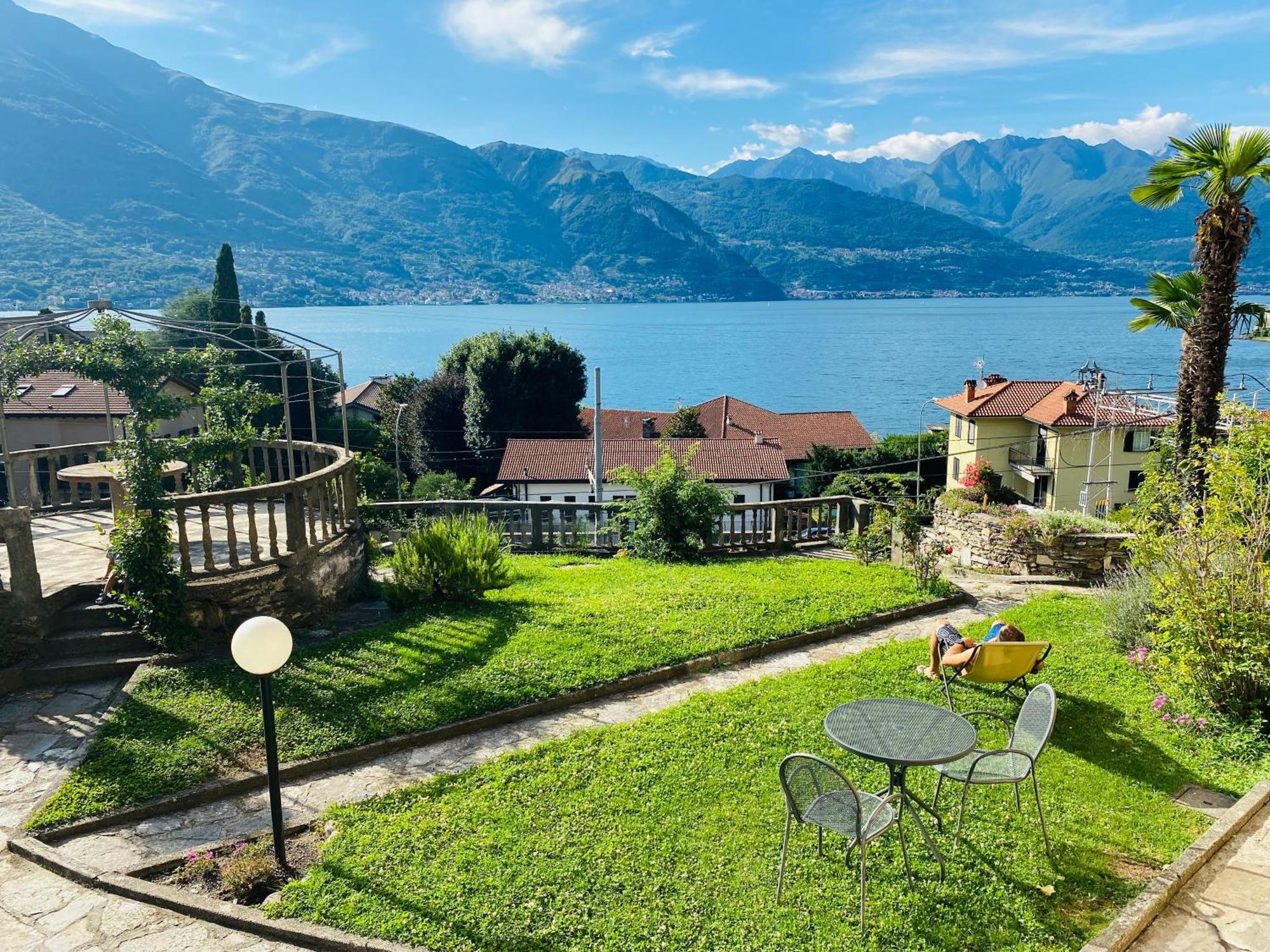 Casa Vittoria Lägenhet Dervio Exteriör bild